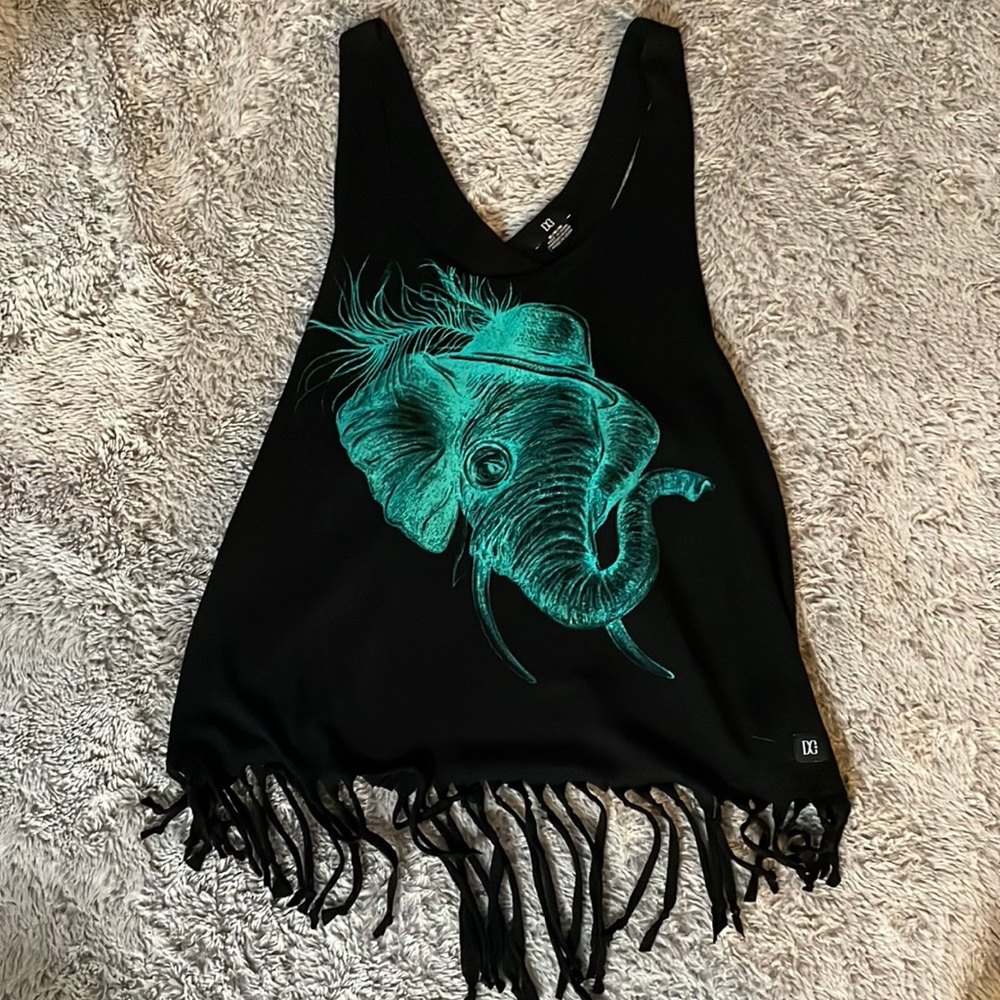 Crop top black; DC WOMEN SIZE MEDIUM